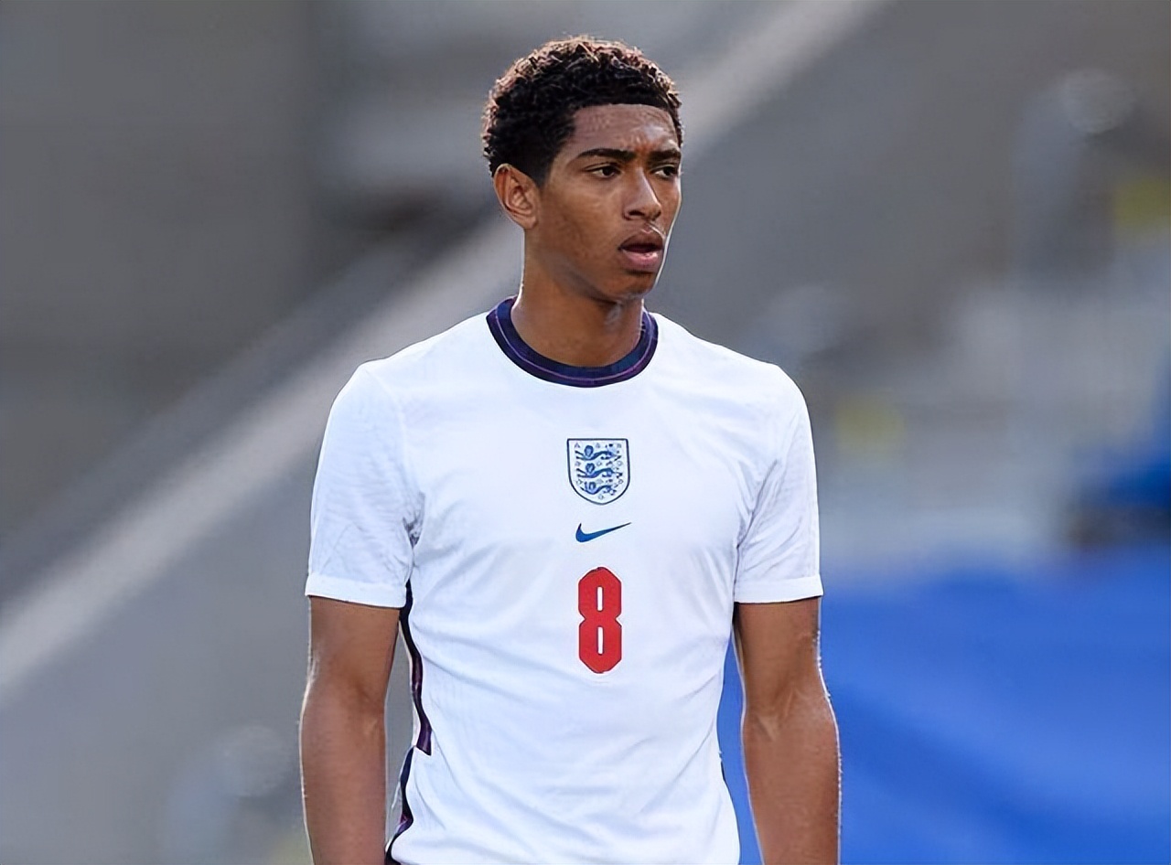 托纳利：我们把握机会不够好，然后每过一分钟比赛就会更沉重（托纳利：机会没抓住，时间越往后比赛越艰难）