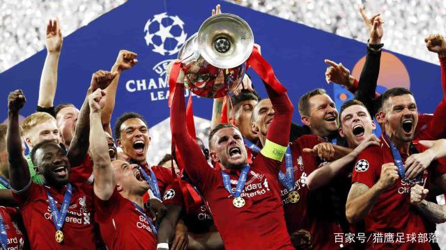 意甲战报：杜维卡斯破门，莫雷诺传射，科莫2-0胜萨索洛（意甲快讯：杜维卡斯建功，莫雷诺一传一射，科莫2-0击败萨索洛）