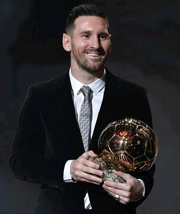 NBA球员交易动态及球队影响（NBA交易风云：球员流动与球队格局变化）