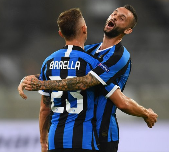 从社区到赛场！贵州 “省羽协杯” 点燃全民运动热情（社区赛场齐联动，贵州省羽协杯引燃全民运动热情）