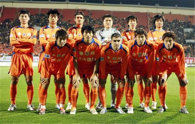 比肩大O！康宁汉姆成为第二位连赢6场&至少25分10助攻的球员