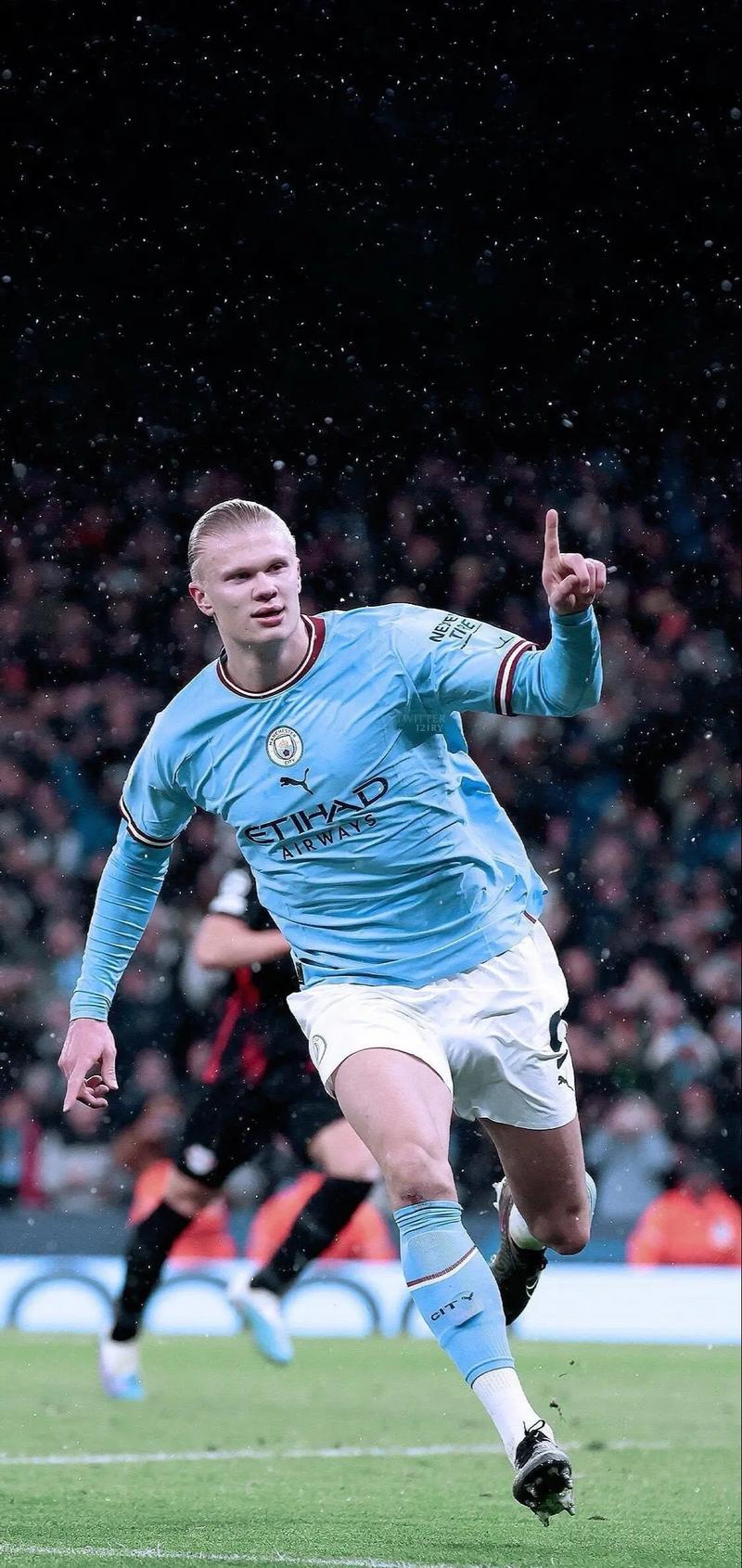 斯基拉：德罗西执教的热那亚想从罗马租借皮西利（斯基拉：德罗西挂帅的热那亚有意从罗马租借皮西利）