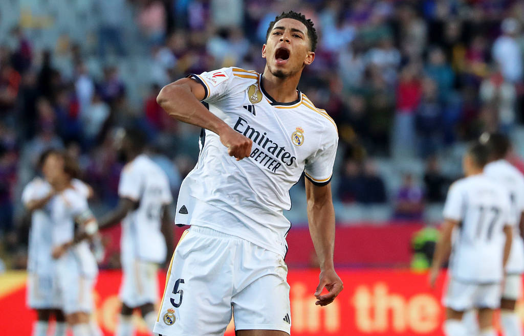 篮球比赛中如何有效换防？（篮球赛场高效换防的实用策略）