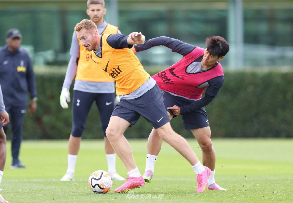 美媒：字母哥已经在纽约购买了一处房产（美媒称字母哥已购入纽约房产）