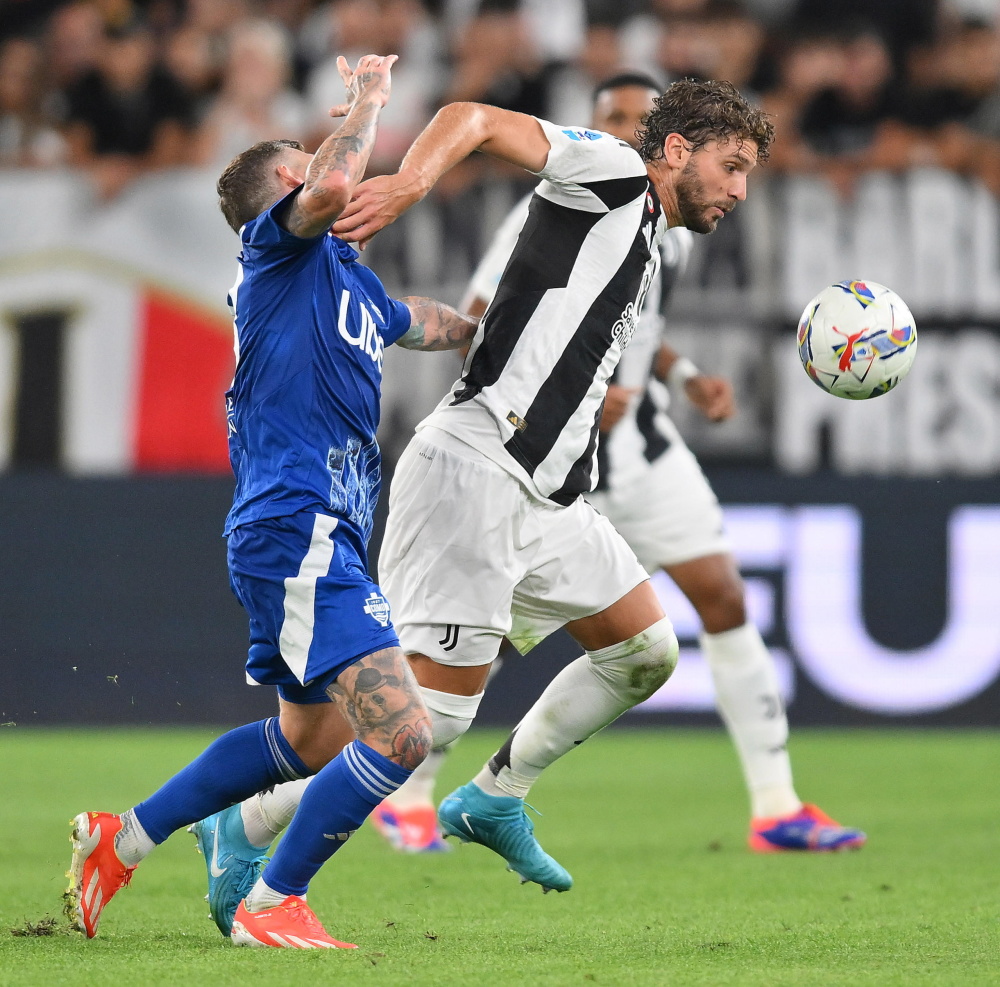 NBA球员交易动态及球队影响（NBA交易动向与各队影响解析）