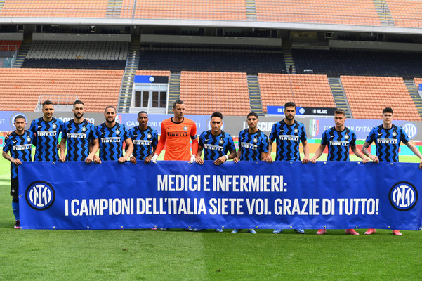 托普穆勒：巴萨各个位置都很强，弗里克是德国足球的一名大使（托普穆勒：巴萨全线实力雄厚，弗里克是德国足球的名片）