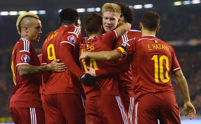 足球报：将有超三千名申花球迷远征天津，吴曦直言要做好自己（足球报：逾三千申花球迷远征天津，吴曦称关键是把自己做好）