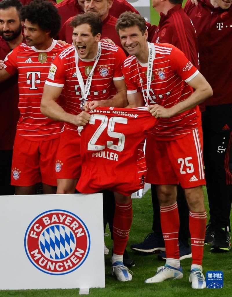 2025／26赛季英超：曼联报价安德森6000万镑，诺丁汉森林直接翻倍叫价1.2亿镑（2025／26英超：曼联6000万英镑求购安德森，诺丁汉森林要价升至1.2亿英镑）