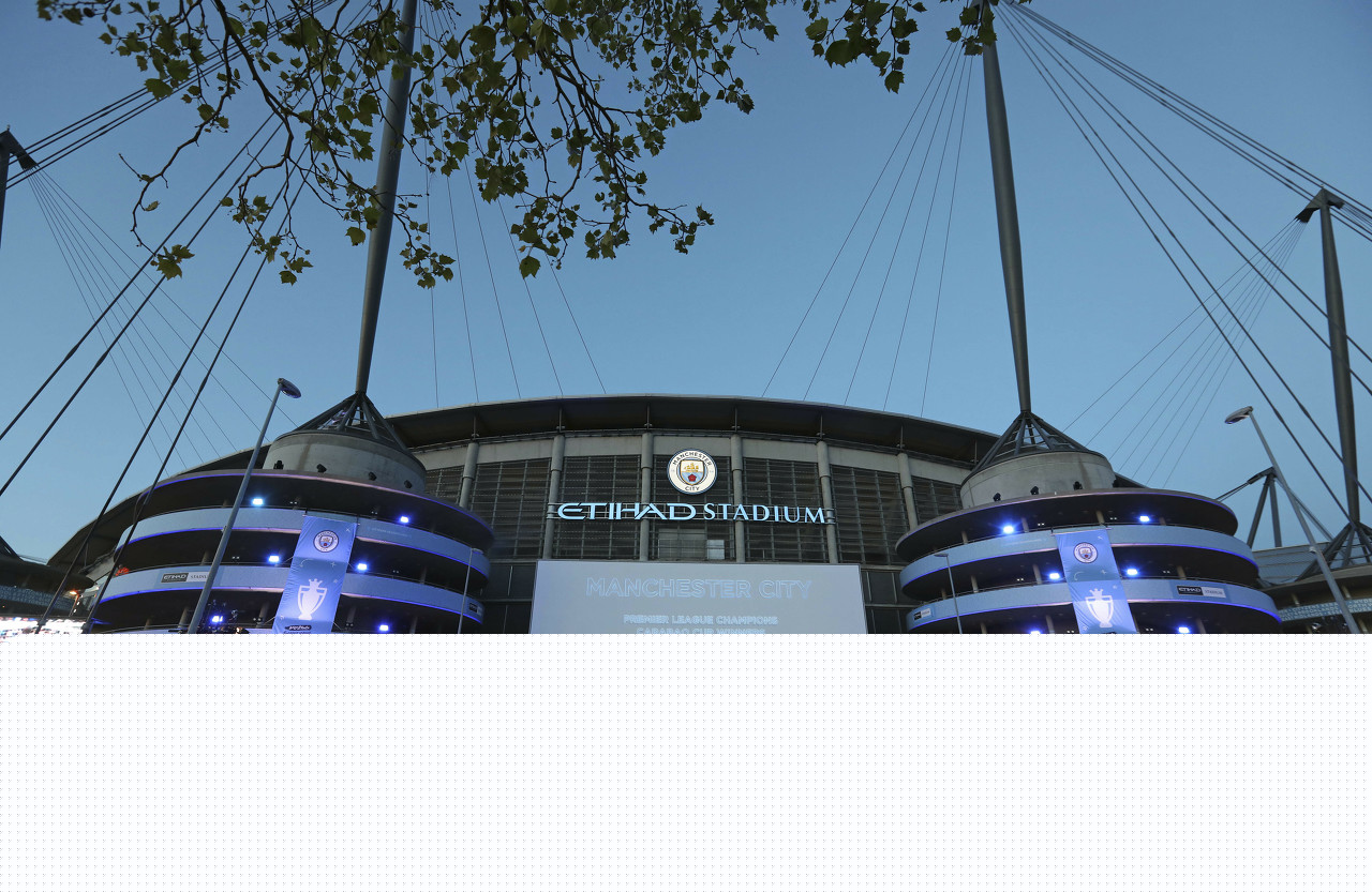 古利特＆亨利批巴萨高位压迫：为何执着于一个注定失败的战术？（古利特、亨利质疑巴萨高位逼抢：何以执迷于一套注定行不通的打法？）