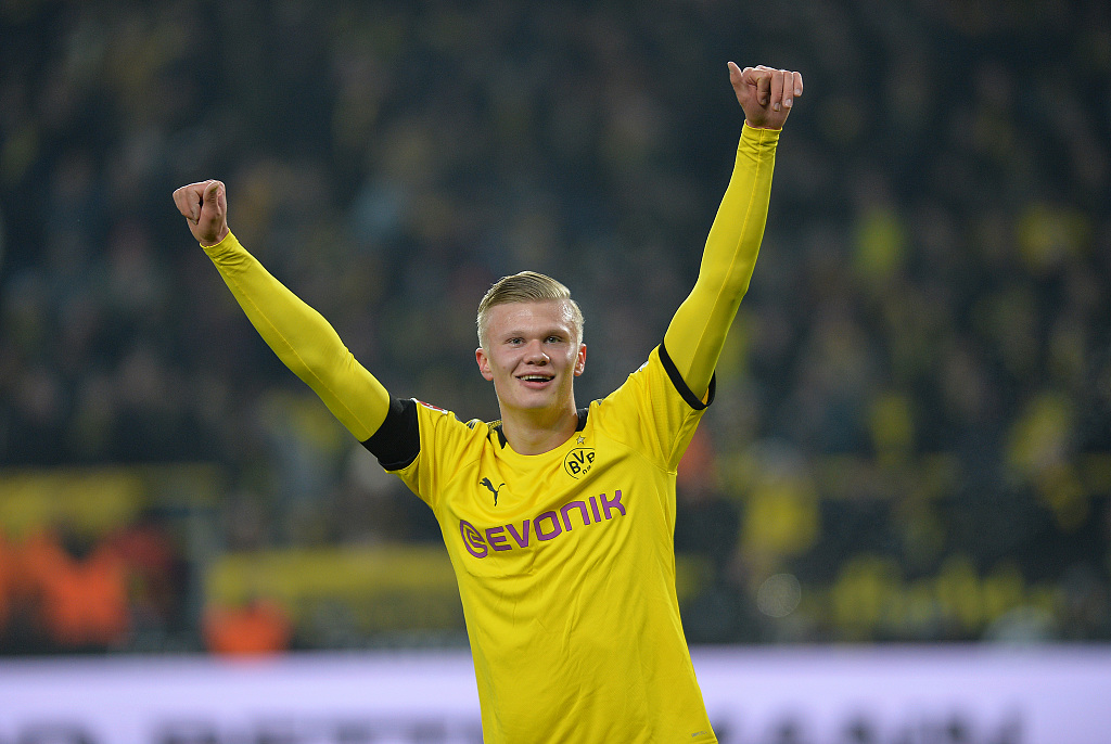 巴西中卫古斯塔沃入籍越南，将改名杜飞龙代表越南队